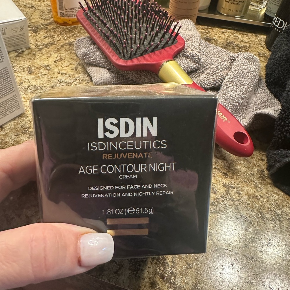 Red Age Control Night Cream